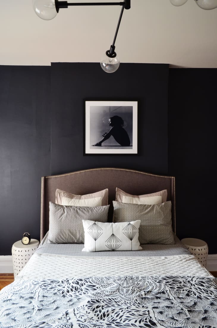 19 Creative Ways to Hang Art Above Your Bed Apartment Therapy